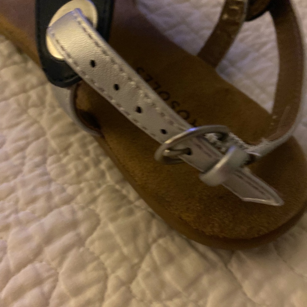 Aerosoles sandals - Picture 6 of 6